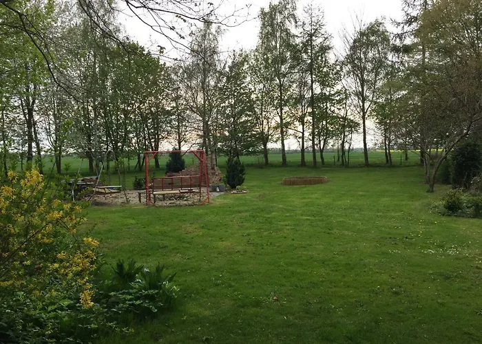 Gartenidyll Insel Ruegen Poppelvitz Bei Altefaehr